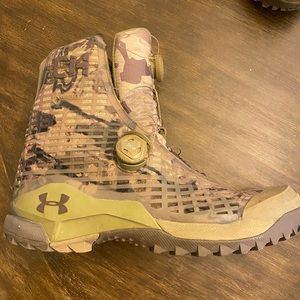 Under Armour Men’s CH1 hunting boots